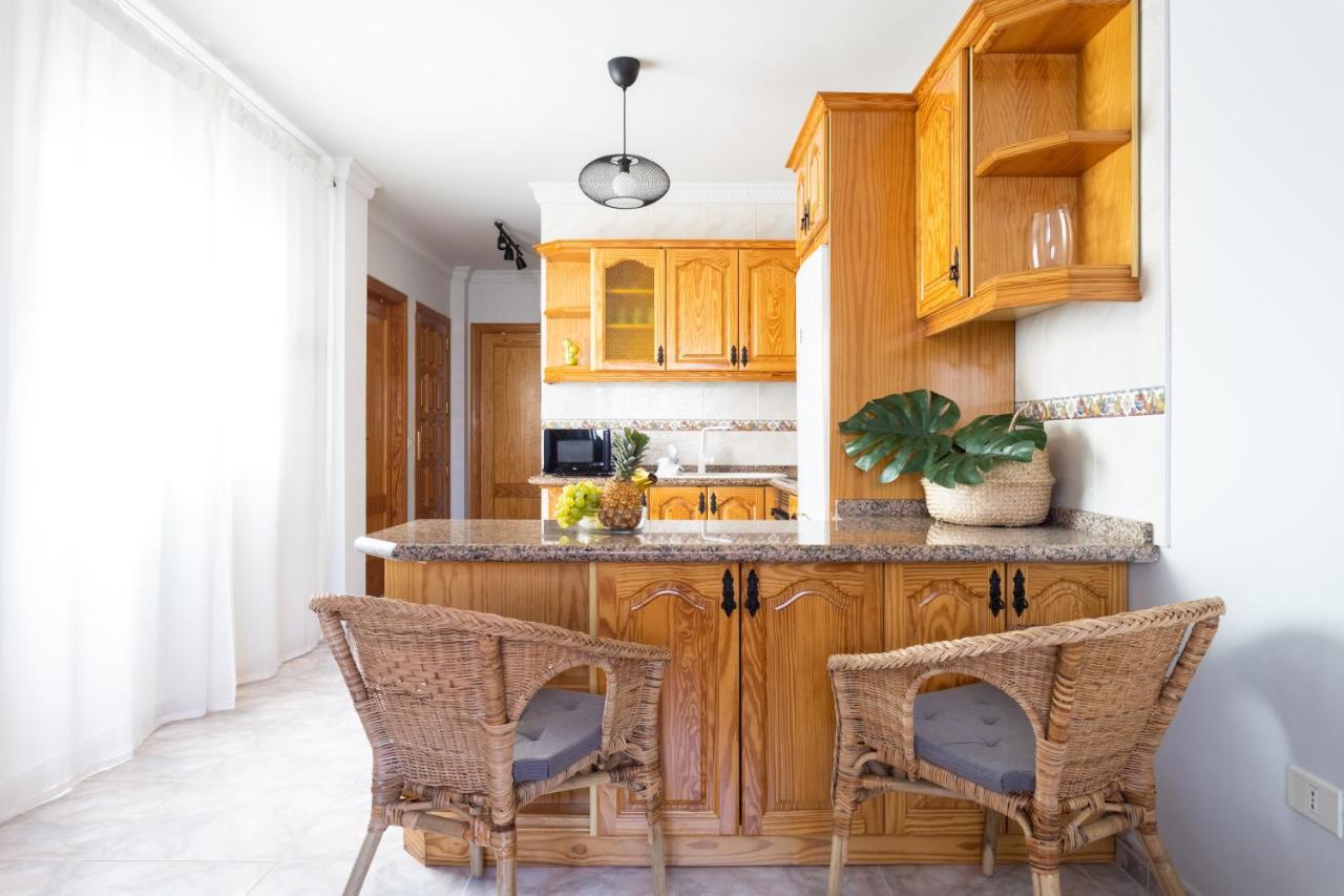 Home2book Stylish Caletillas Apartment